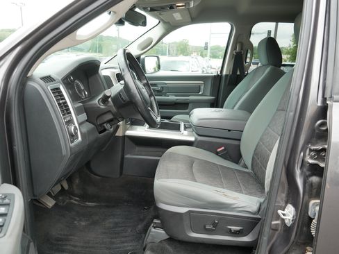 Used 2015 RAM 1500 Lone Star AWD/4WD image 12