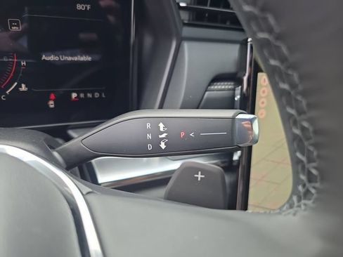 New 2026 GMC Terrain Elevation w/ Technology Package II AWD/4WD image 21