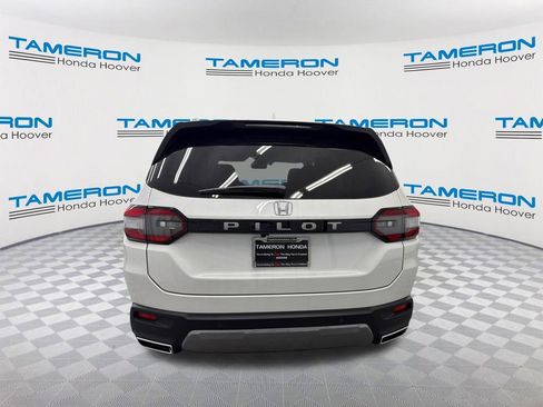 New 2026 Honda Pilot EX-L image 4