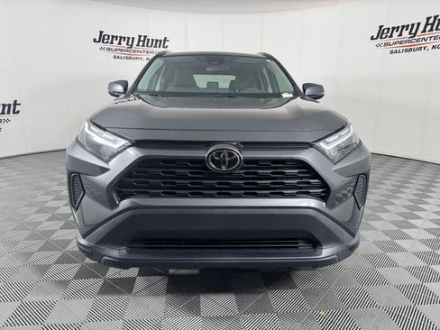 Used 2023 Toyota RAV4 XLE w/ Convenience Package FWD image 4