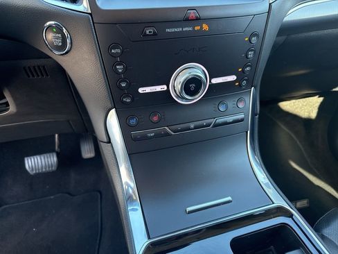 Used 2020 Ford Edge Titanium w/ Equipment Group 301A image 24