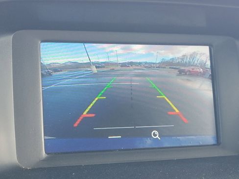 Used 2018 Ford Focus SE w/ Cold Weather Package image 23