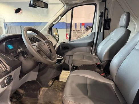 Used 2018 Ford Transit 250 148 Medium Roof image 21