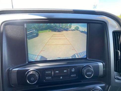 Used 2019 Chevrolet Silverado 1500 LT w/ All Star Edition AWD/4WD image 9