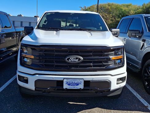 New 2025 Ford F150 XLT w/ Equipment Group 302A MID image 2