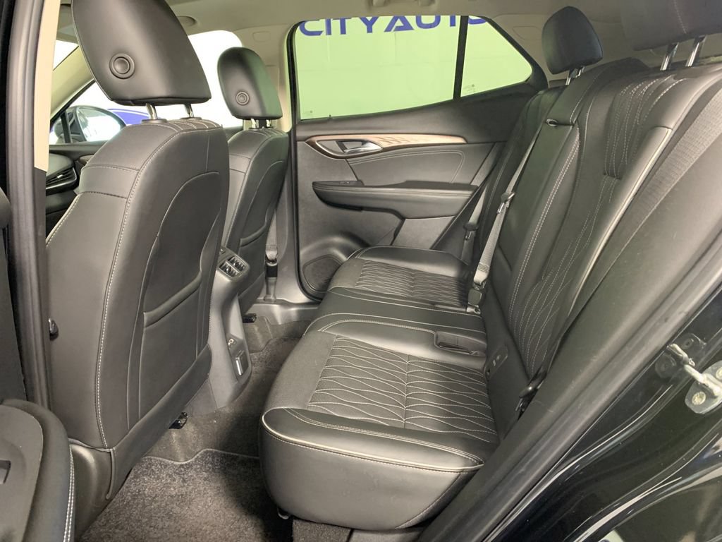 Used 2023 Buick Envision Avenir FWD image 32
