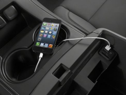 Used 2016 Chevrolet Suburban LT image 19