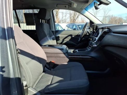 Used 2019 Chevrolet Tahoe LS w/ All-Season Package image 12