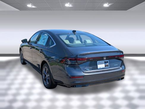 New 2025 Honda Accord EX-L image 3
