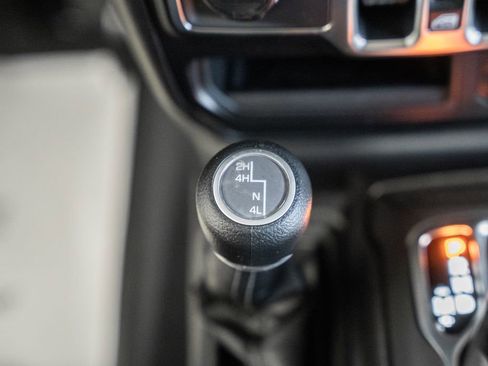 New 2026 Jeep Gladiator Sport AWD/4WD image 26