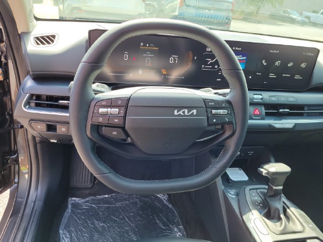 New 2026 Kia K4 EX FWD image 17