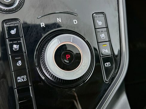 Used 2023 Kia Niro Wave w/ Wave Preserve Package FWD image 25