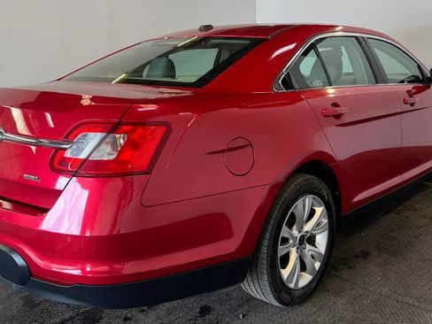 Used 2010 Ford Taurus SEL FWD image 6