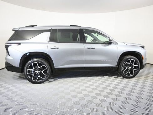 New 2026 Chevrolet Traverse High Country image 7