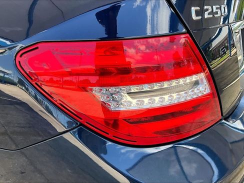 Used 2014 Mercedes-Benz C 250 Sedan w/ Premium 1 Package image 28