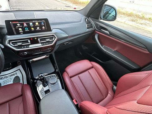 Used 2023 BMW X3 sDrive30i w/ M Sport Package image 11
