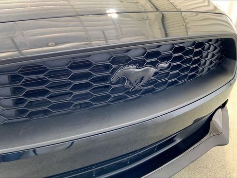 Used 2022 Ford Mustang Coupe w/ Equipment Group 101A RWD image 29