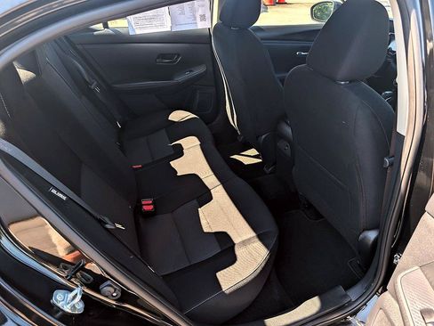 Used 2025 Nissan Sentra SV FWD image 13