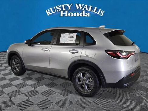 New 2026 Honda HR-V LX image 5
