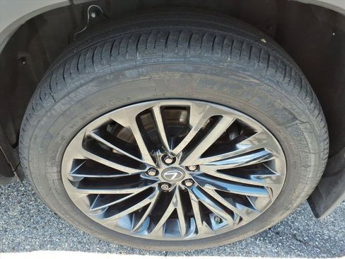 Used 2022 Lexus RX 350L Premium w/ Special Edition AWD/4WD image 4
