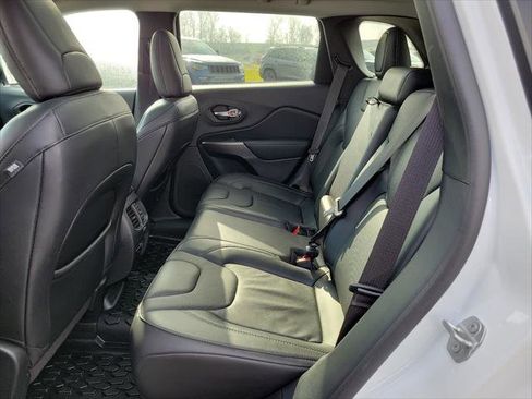 Used 2020 Jeep Cherokee Limited image 10