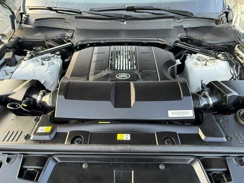 Used 2018 Land Rover Range Rover Sport HSE image 29