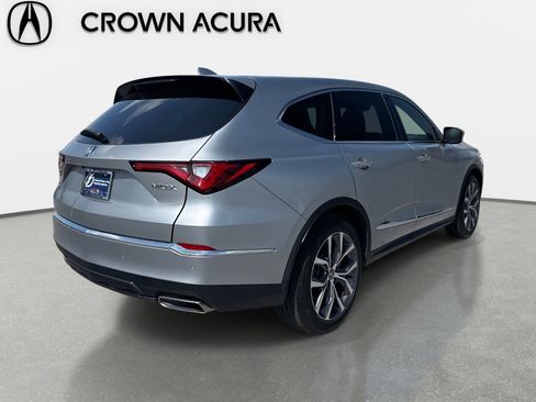 Used 2023 Acura MDX FWD w/ Technology Package image 6