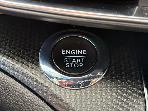 Used 2022 Ford Explorer ST-Line image 13