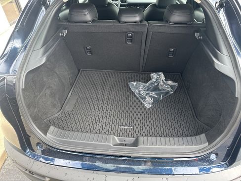New 2025 MAZDA CX-30 AWD 2.5 S w/ Select Sport Pkg image 9