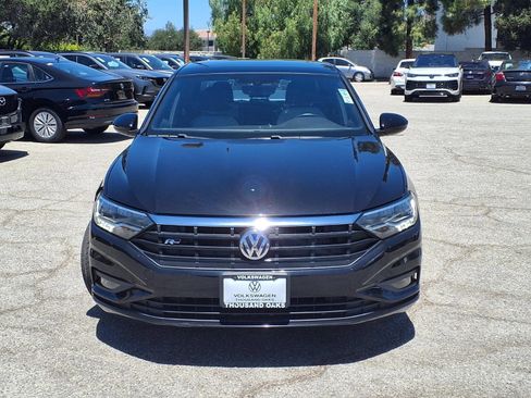 Used 2020 Volkswagen Jetta R-Line w/ R-Line Cold Weather Package FWD image 2