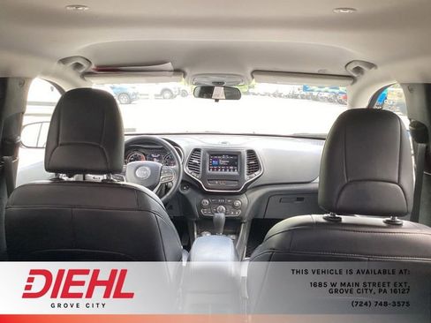 Used 2020 Jeep Cherokee Latitude Plus w/ Cold Weather Group AWD/4WD image 15