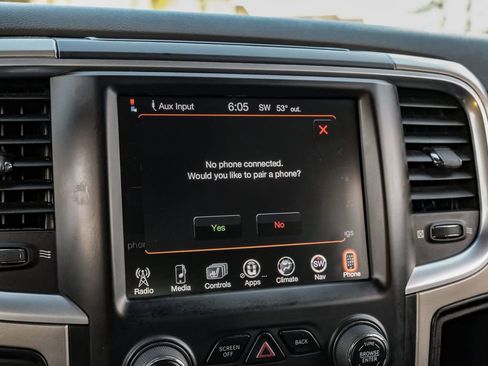 Used 2015 RAM 2500 Lone Star image 36