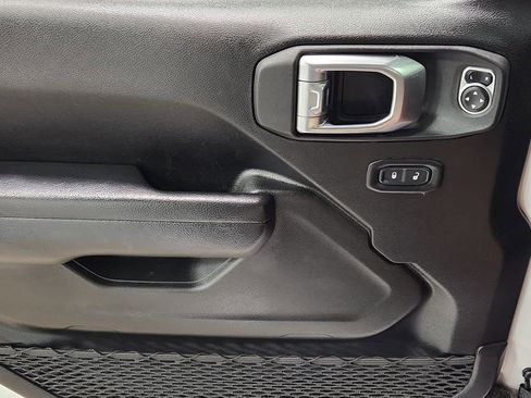 Used 2021 Jeep Wrangler Unlimited Sport S image 44