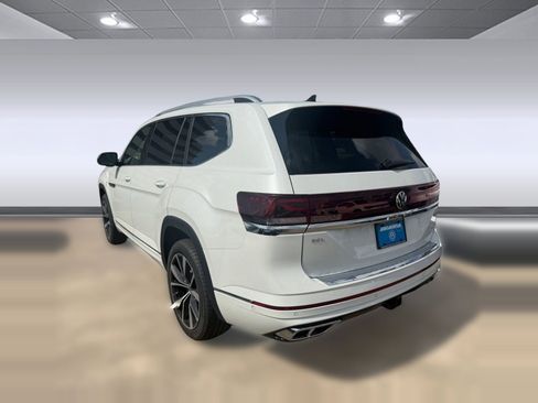 Used 2026 Volkswagen Atlas SEL Premium R-Line AWD/4WD image 3