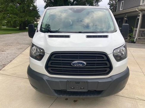 Used 2017 Ford Transit 150 XL RWD image 8