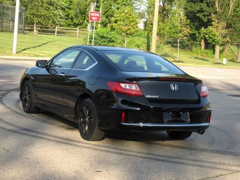 Used 2015 Honda Accord EX image 12