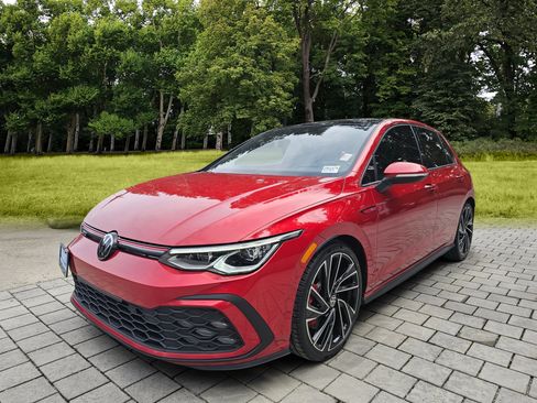 Used 2023 Volkswagen GTI Autobahn image 3