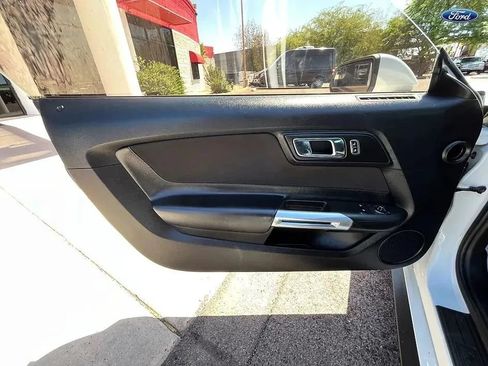 Used 2015 Ford Mustang Coupe w/ Equipment Group 051A RWD image 11