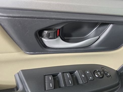 Used 2020 Honda CR-V LX image 24
