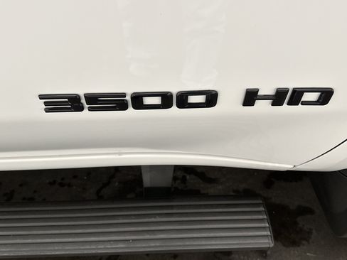 Used 2024 Chevrolet Silverado 3500 W/T w/ WT Convenience Package AWD/4WD image 6