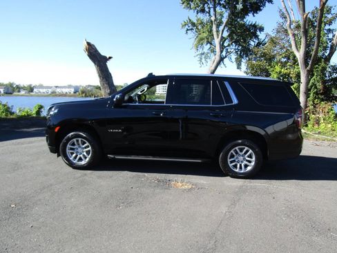 Used 2024 Chevrolet Tahoe LT image 4