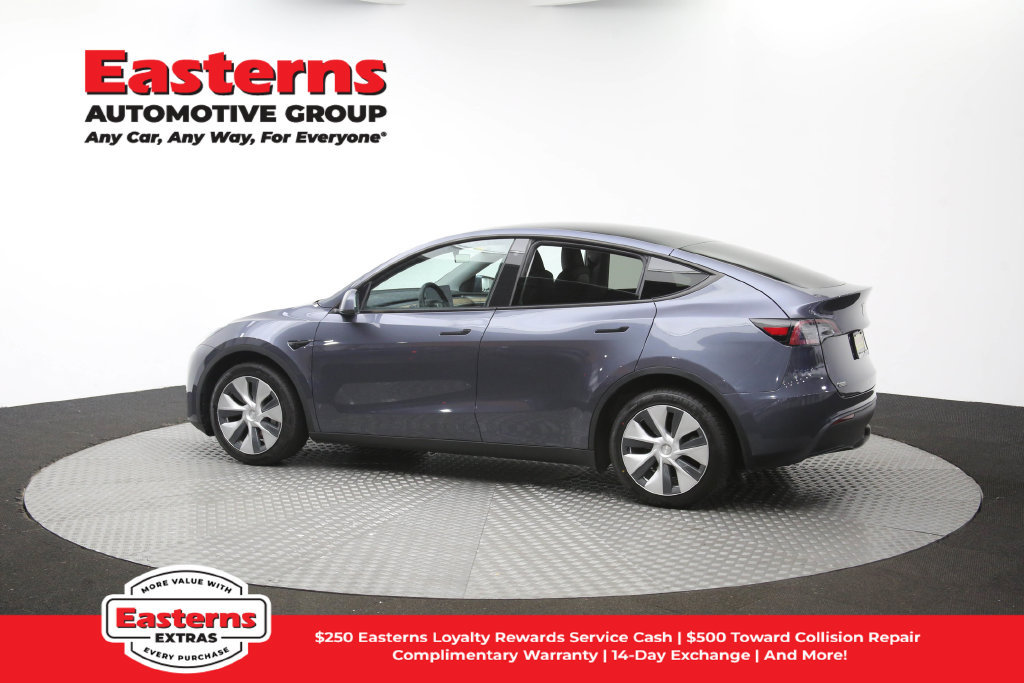 Used 2023 Tesla Model Y Long Range AWD/4WD image 58