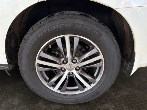 Used 2019 INFINITI QX60 Luxe w/ Essential Package image 37