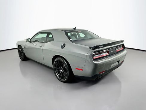 Used 2023 Dodge Challenger SRT Hellcat RWD image 5