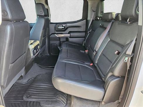 Used 2021 Chevrolet Silverado 1500 LTZ AWD/4WD image 23