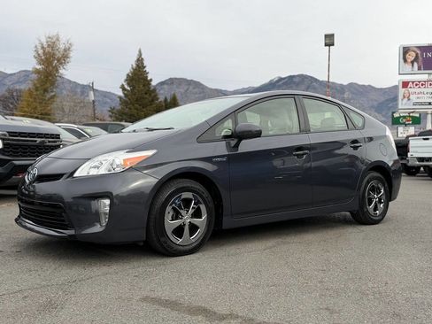 Used 2012 Toyota Prius Two image 73