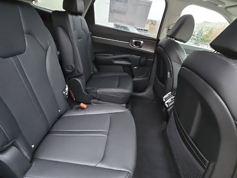 New 2026 Kia Sorento X-Line EX image 11