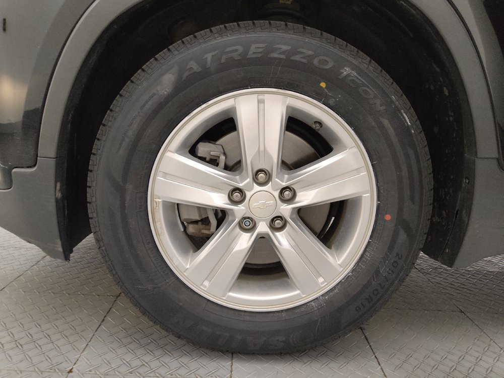 Used 2020 Chevrolet Trax LS w/ Tint and Cruise Package FWD image 31