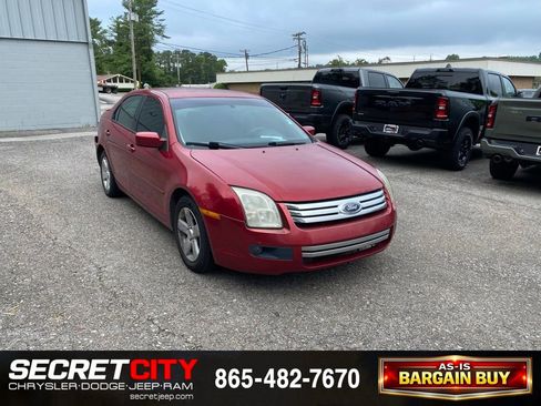 Used 2008 Ford Fusion SE FWD image 3
