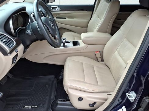Used 2014 Jeep Grand Cherokee Limited image 15